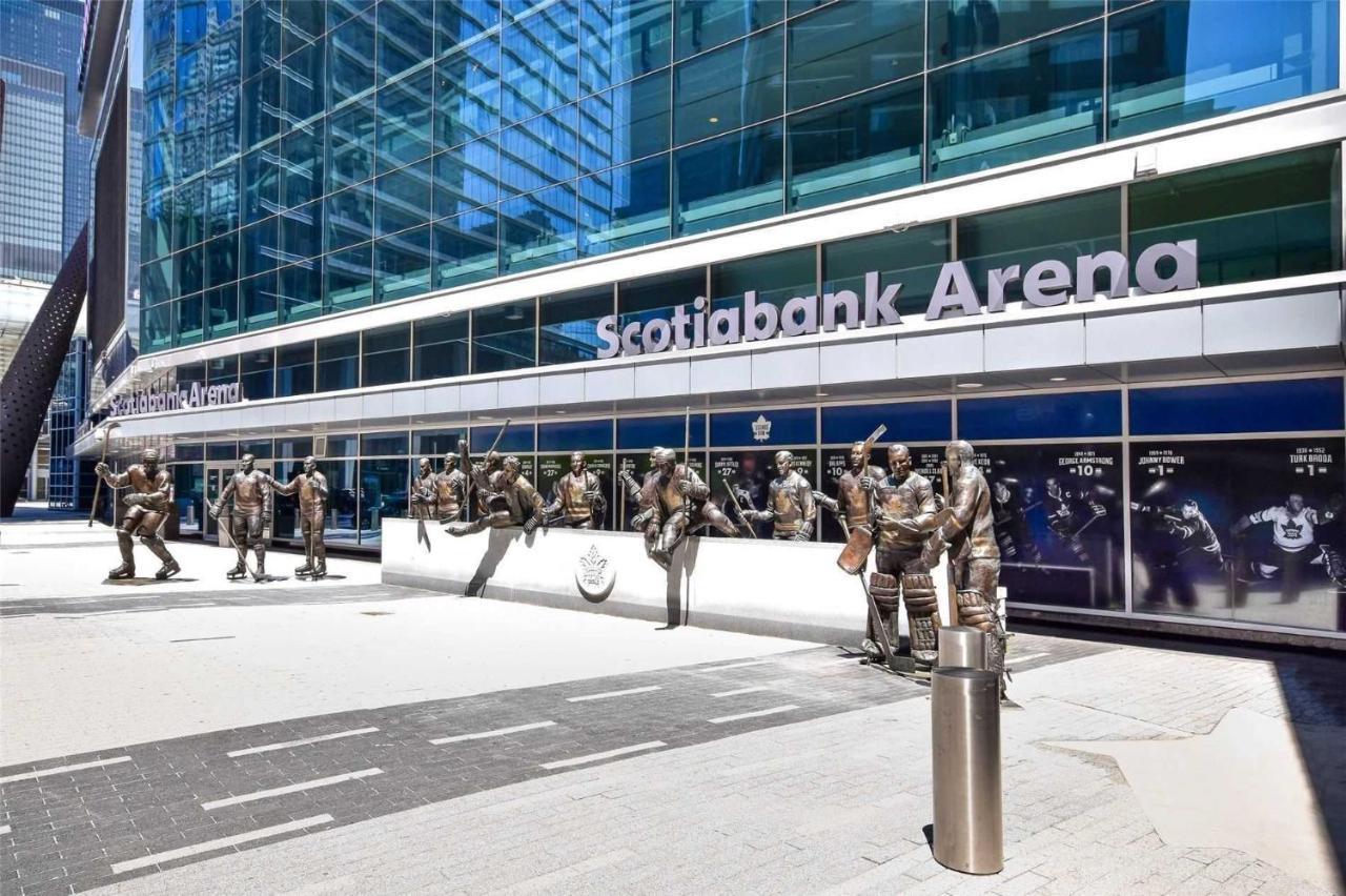 Luxury Downtown Toronto 2 Bedroom Suite With City And Lake Views And Free Parking エクステリア 写真